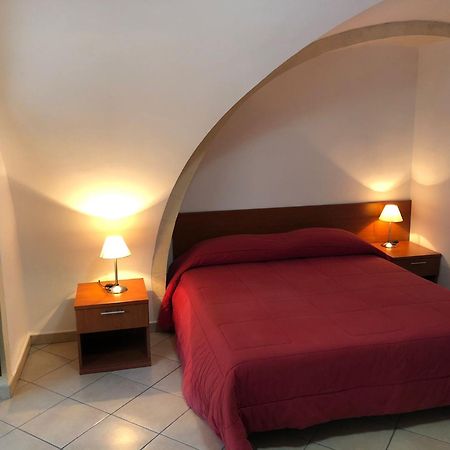 B&B Tarasia Ragusa Exterior foto